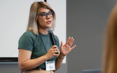 Parler en public: maîtriser sa voix pour captiver son audience